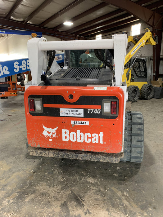2021 BOBCAT T740