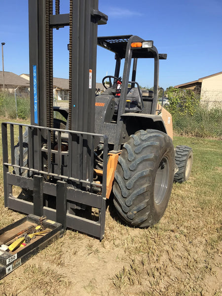 2021 CASE 588H
