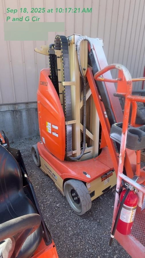 2022 JLG 26E