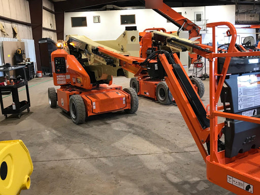 2019 JLG E400AJPN