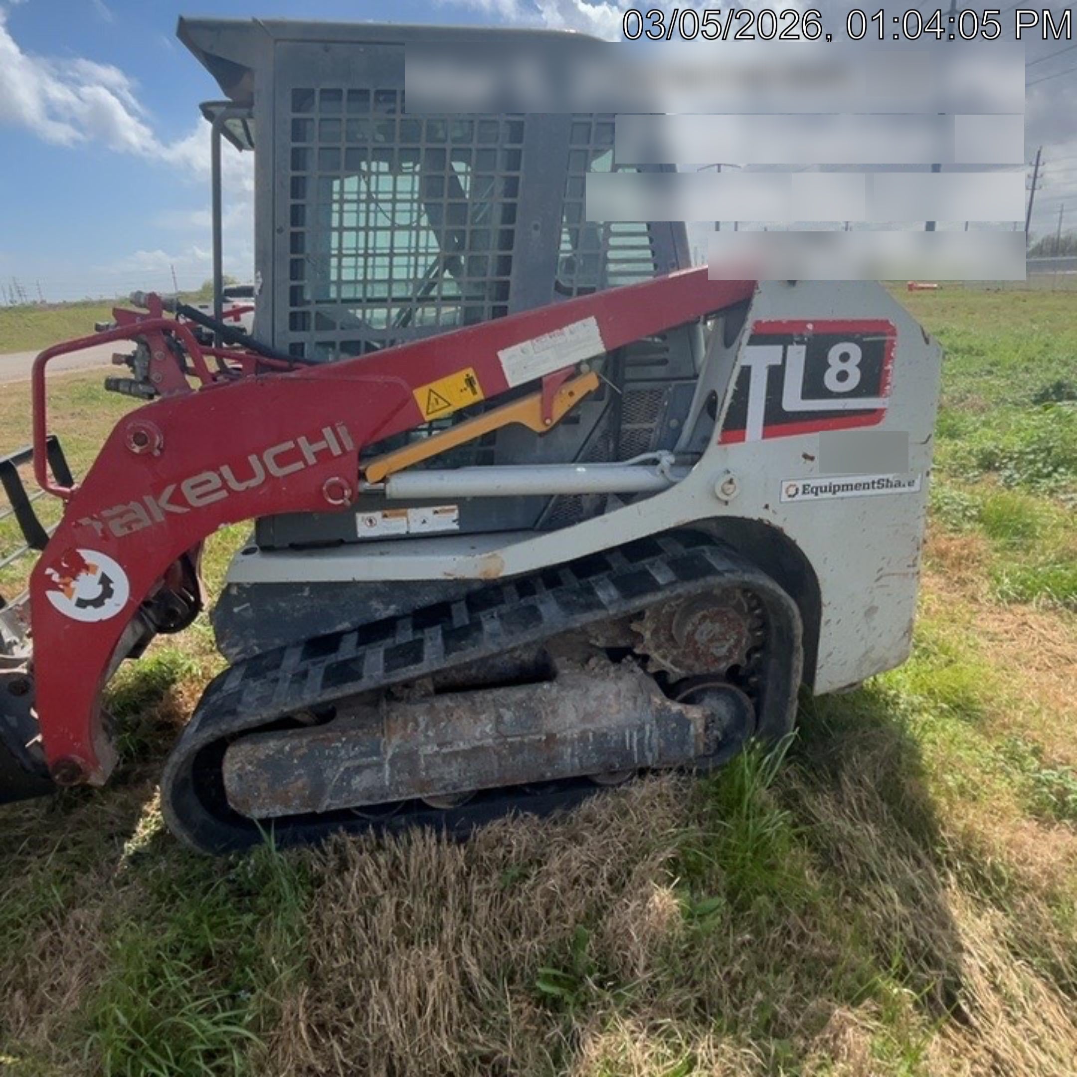 2019 Takeuchi TL8 Cab, Heat/AC, Defroster, 15" Wide Rubber Tracks, Back-up Alarm, Front & Rear Working Lights, Auxiliary Hydraulics, Two-Speed Travel, Electronic Monitoring System, Hydraulic Universal Quick Hitch 76" HD Dirt Bucket with 8 Teeth, 20.3 cubic feet Capacity