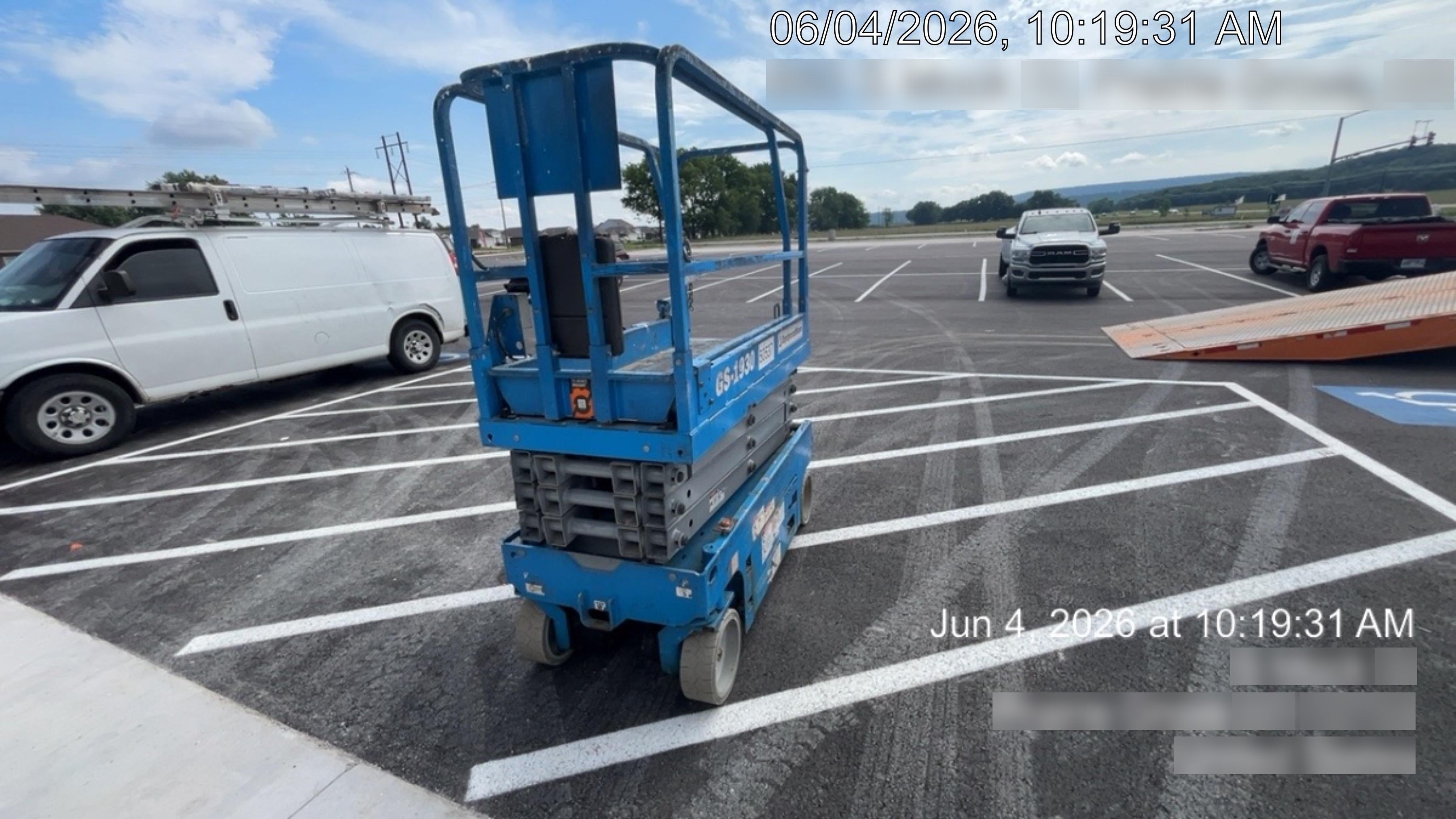 2019 Genie GS-1930 Fixed Rails with Chain Entry