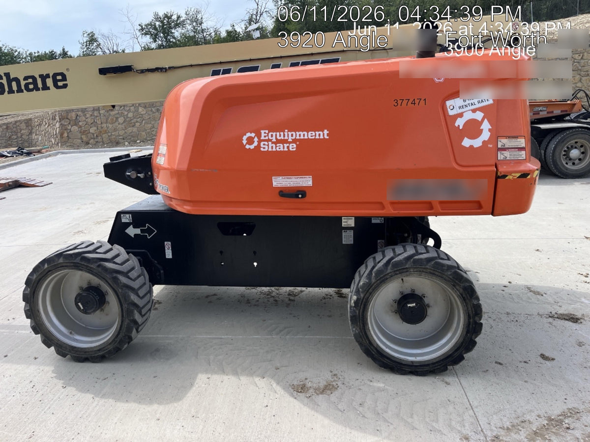 2023 JLG 660SJ