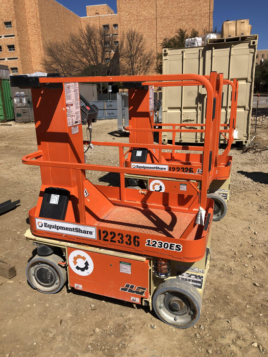 2021 JLG 1230ES