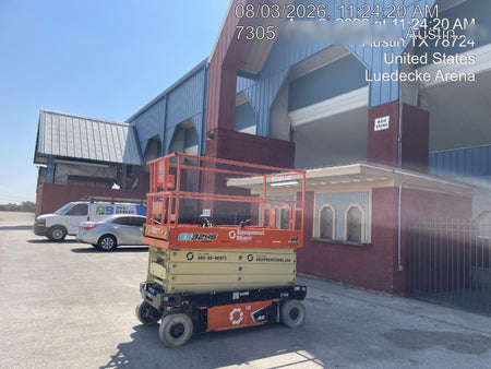 2022 JLG ES3246