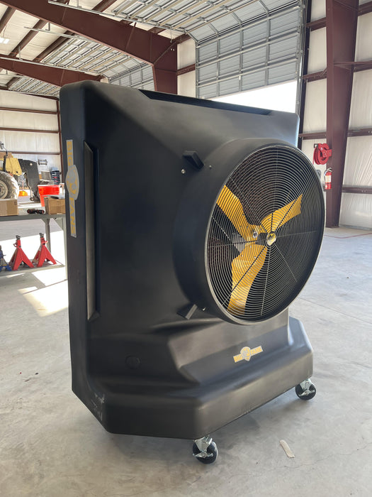 2025 BIG ASS FANS Cool Space 400