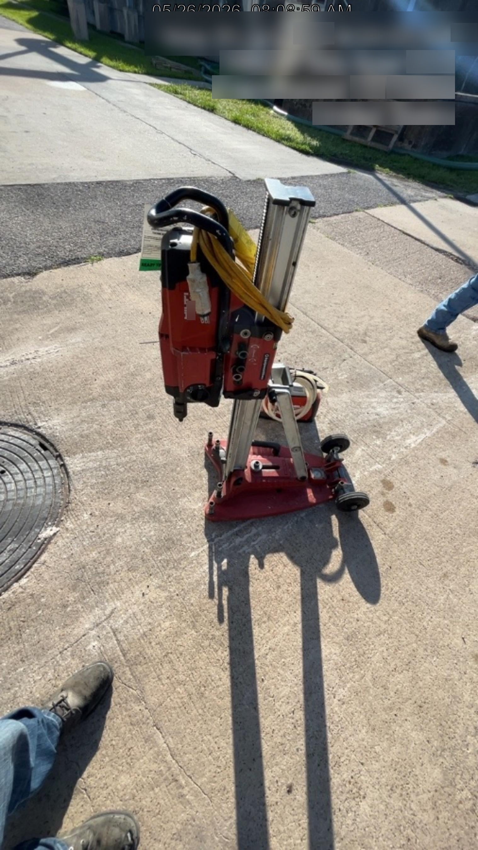 2022 HILTI DD250E