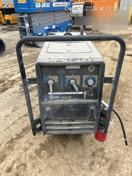 2019 Miller Electric BOBCAT 250 LP/Propane, Running Gear, Tank Bracket, Hose