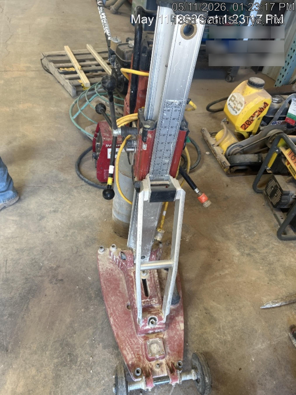 2021 HILTI DD250E