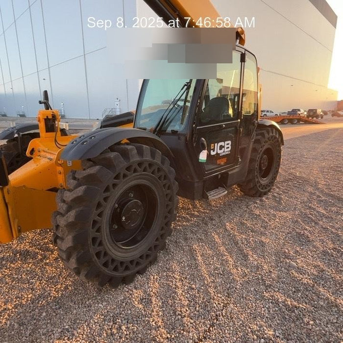 2023 JCB 512-56