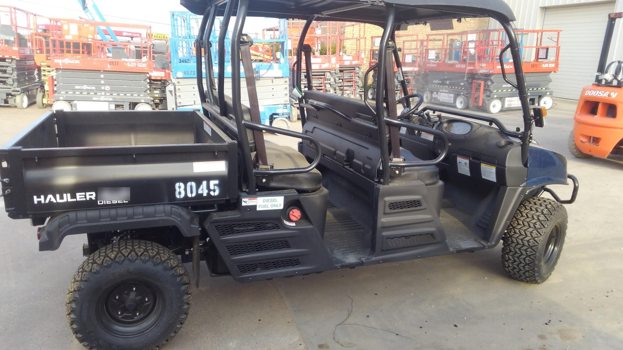 2018 Cushman Hauler 4x4 Crew Cushman Hauler 4X4 Crew Utility Vehicle w/Skid Plate, Amber Strobe