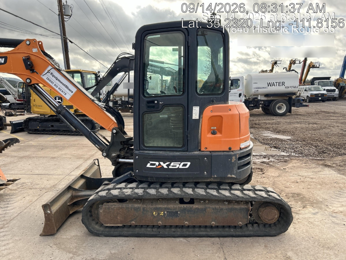 2019 DOOSAN DX50-5