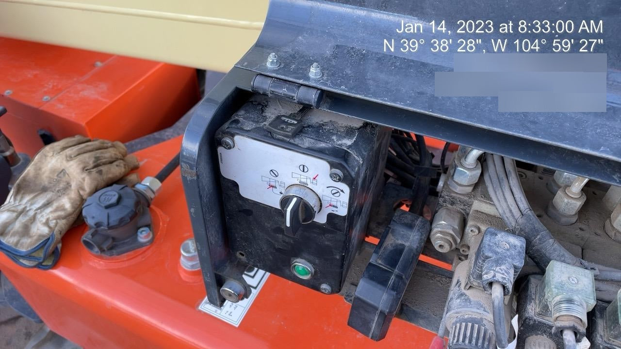 2021 JLG X600AJ