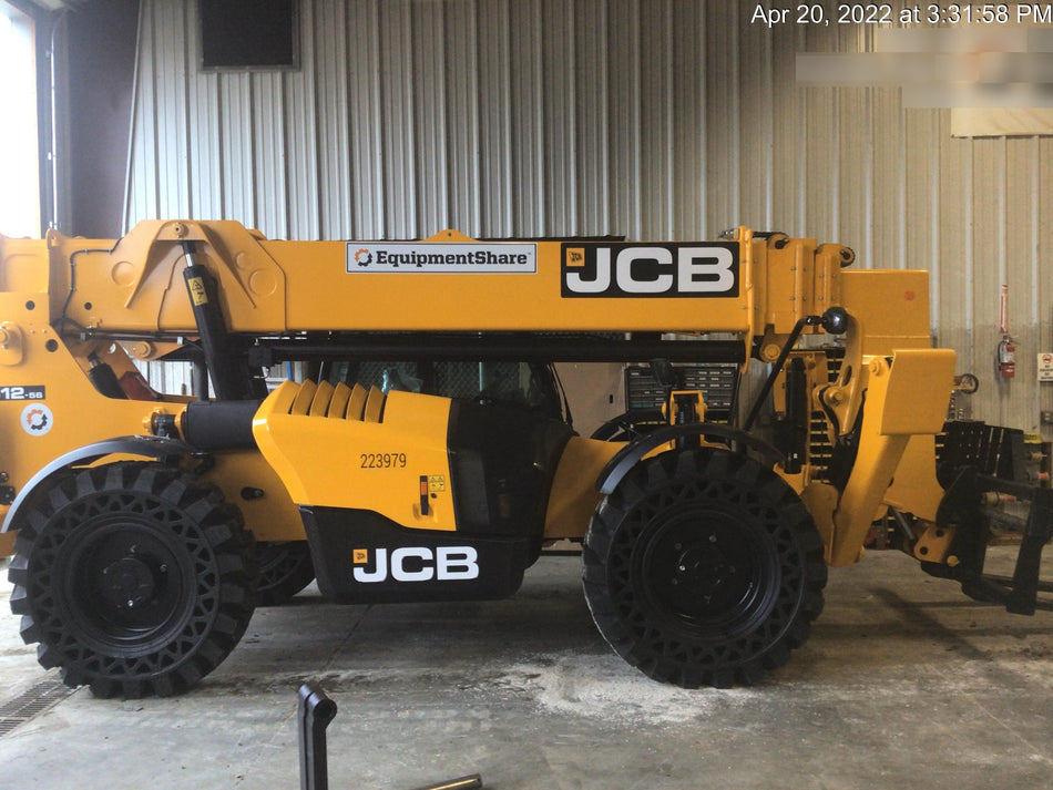 2022 JCB 512-56