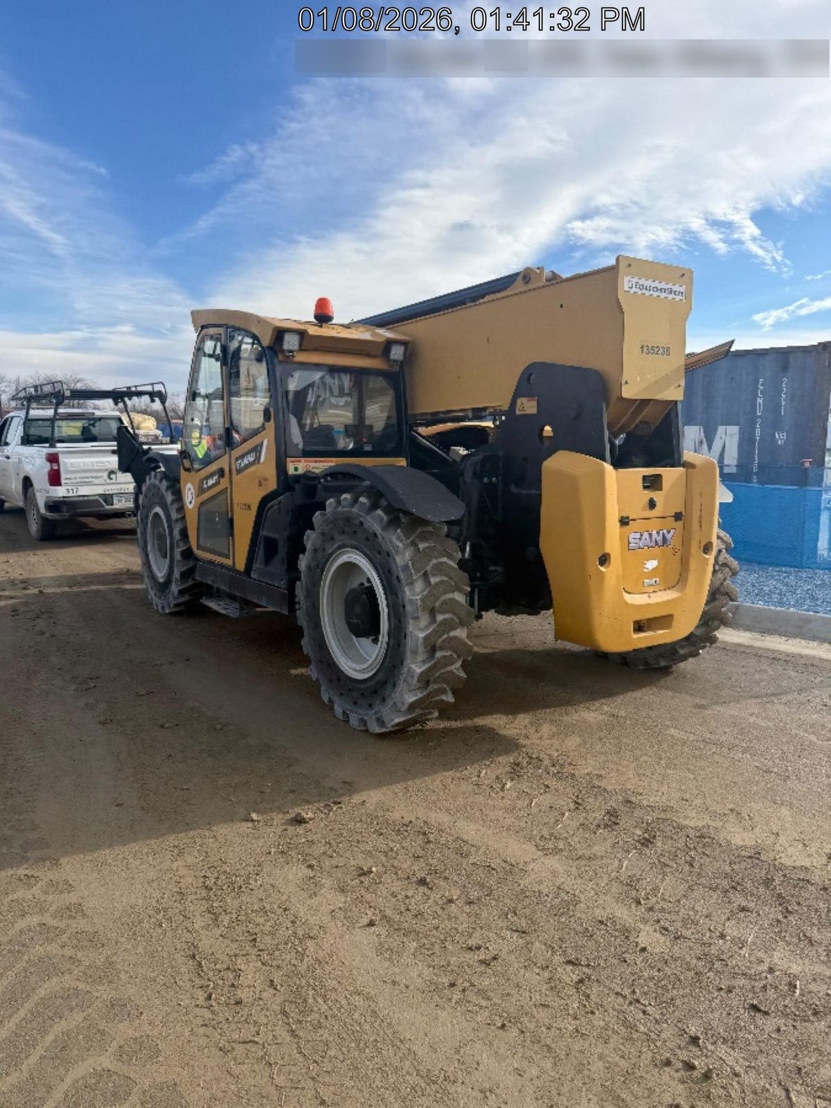 2021 SANY STH1056