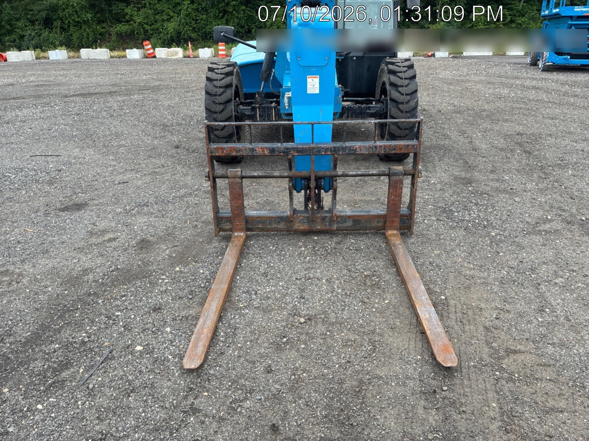 2021 GENIE GTH-636