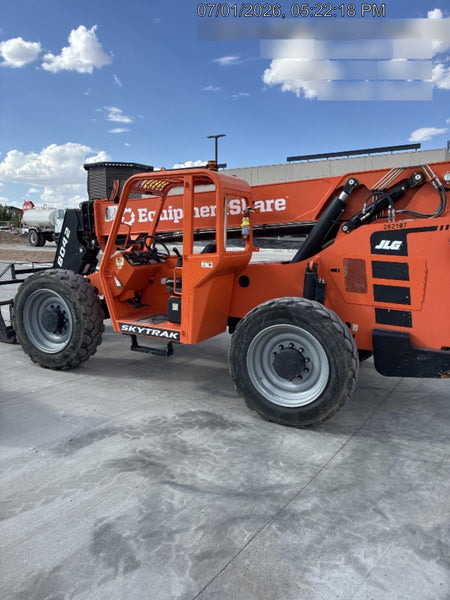 2022 SKYTRAK 8042