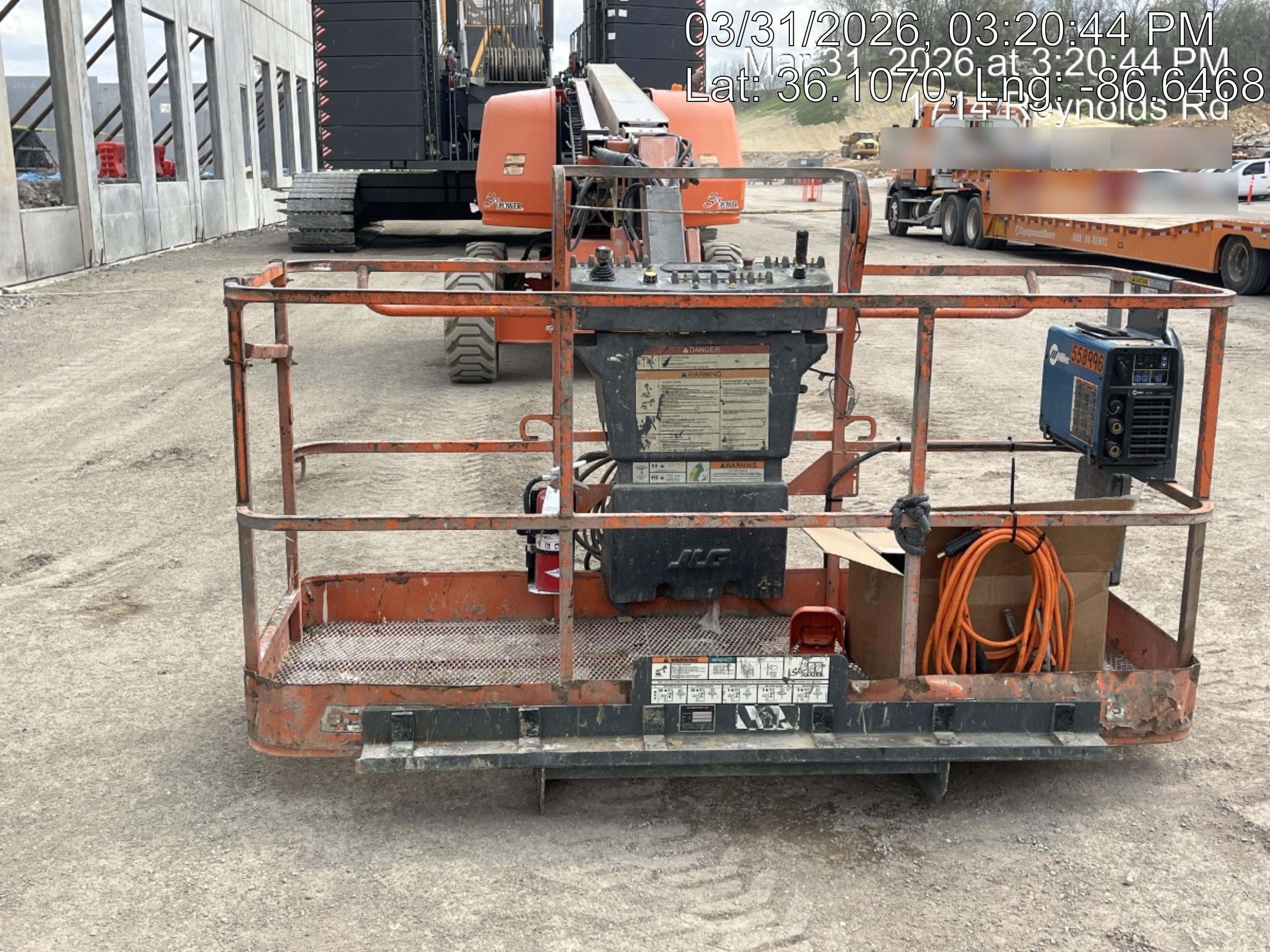 2019 JLG 660SJ