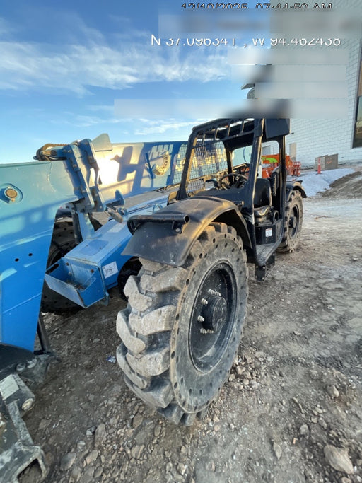 2018 Genie GTH-636 Genie GTH-636 w/Open ROPS, Work Lights, Solid Tires, RH Cab Mesh, Beacon, 48" Carriage and Forks