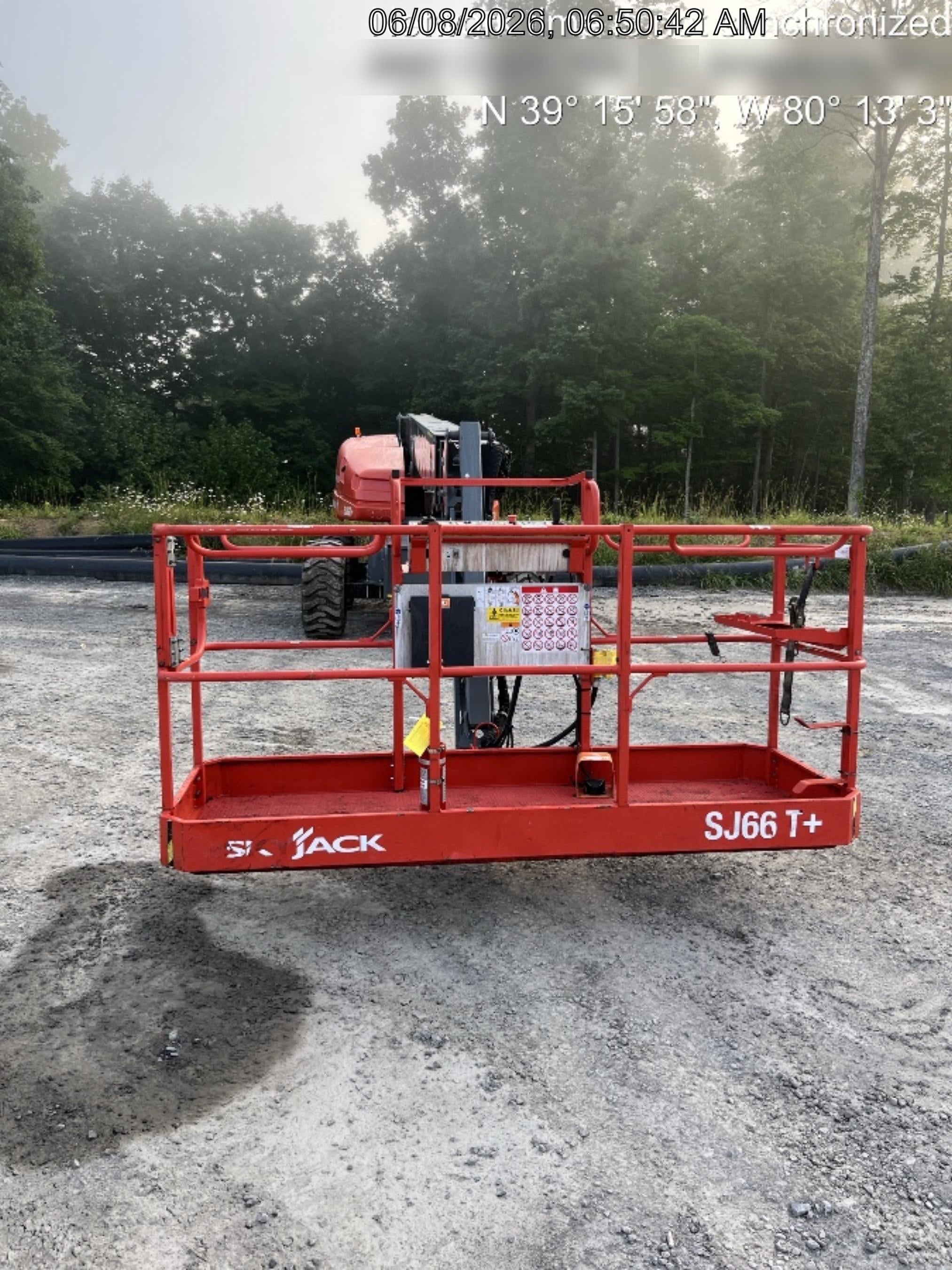 2021 JLG 660SJ