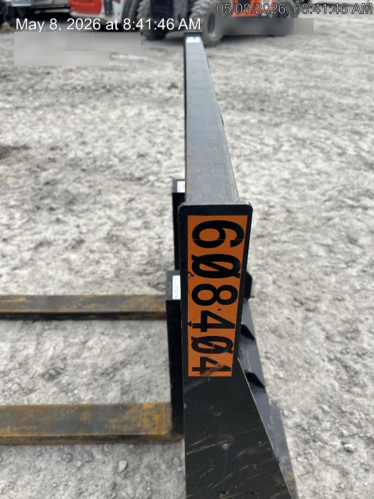 2025 ARROW MATERIAL HANDLING 72" Pallet Forks - Arrow