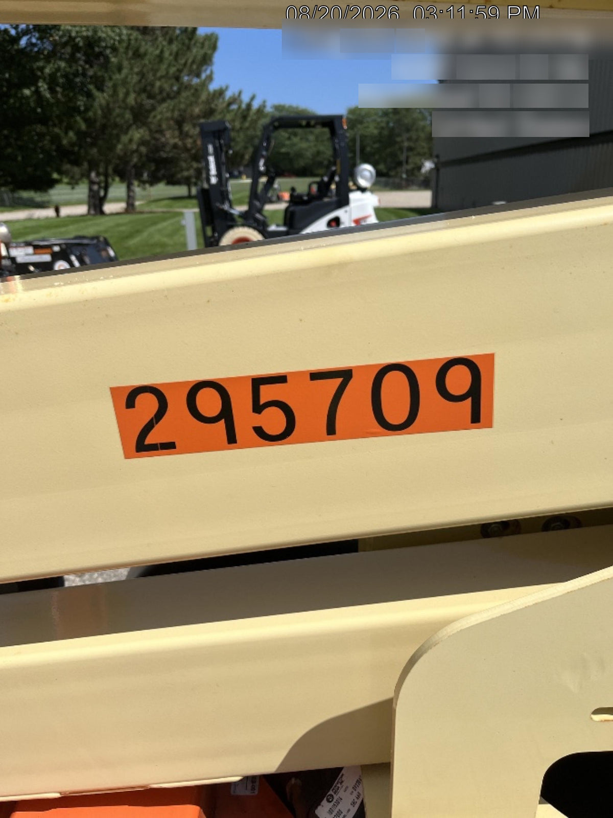 2023 JLG T500J