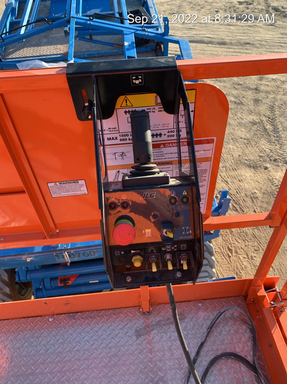 2022 JLG 4394RT