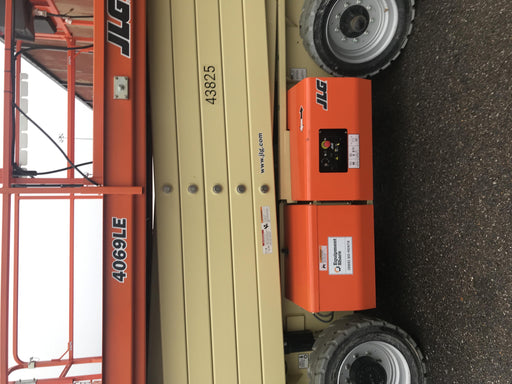 2019 JLG 4069LE Solid Non Marking Tires, Rotating Beacon