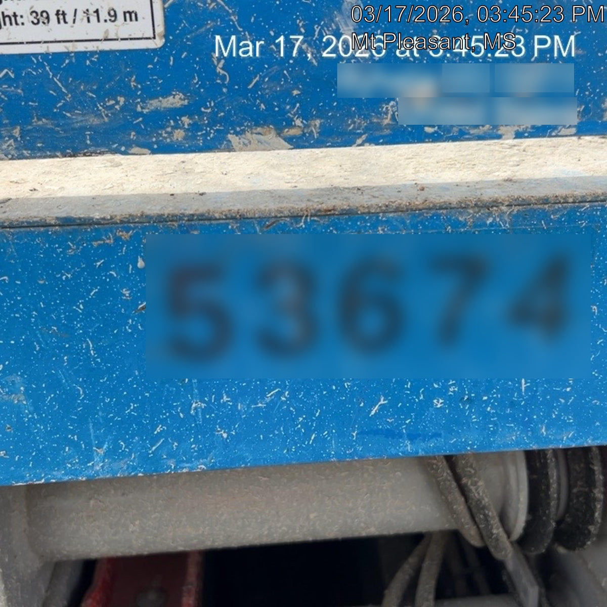 2019 Genie GS-4047 Folding rails with half height swing gate