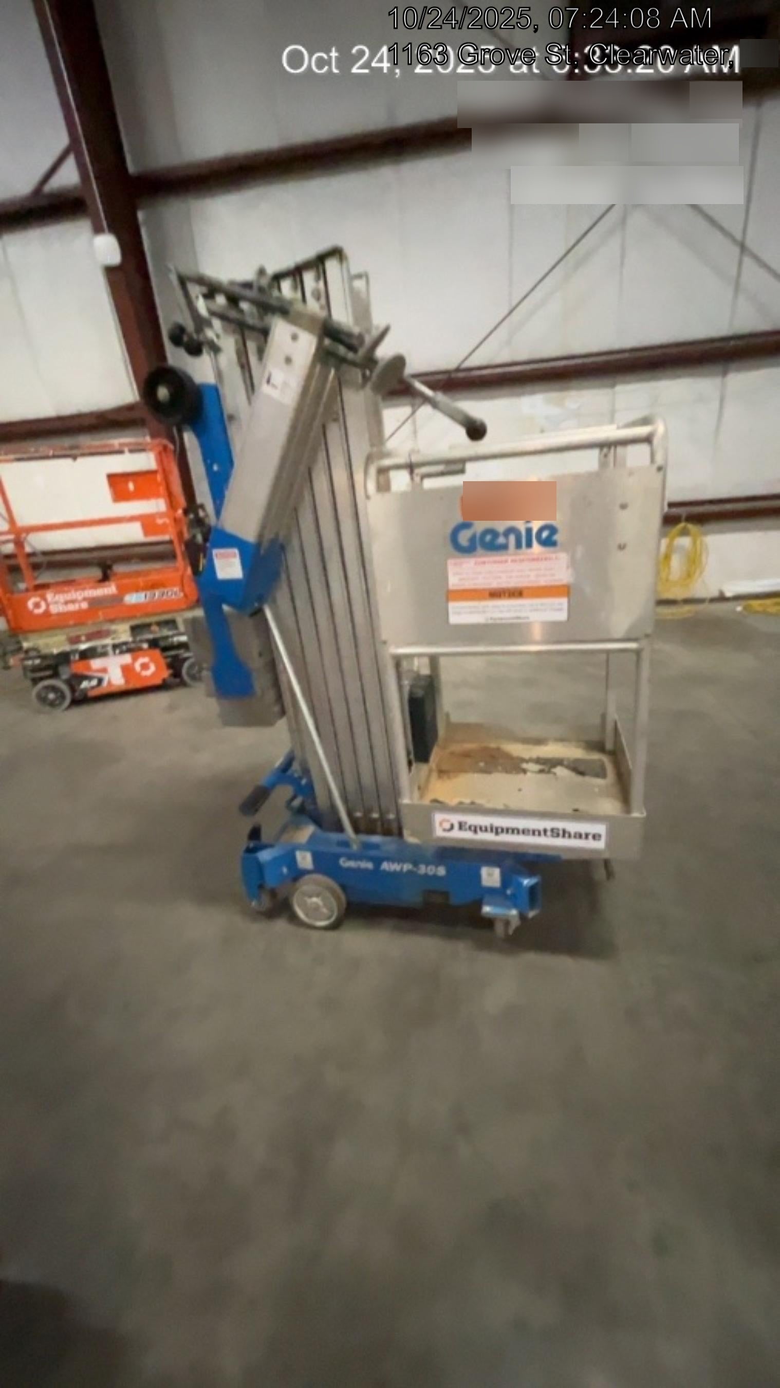 2019 GENIE AWP-30S