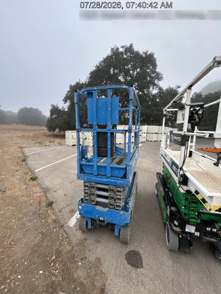 2020 Genie GS-1930 Solid Non Marking Tires, Beacon, Folding rails with half height swing gate, 800W Inverter