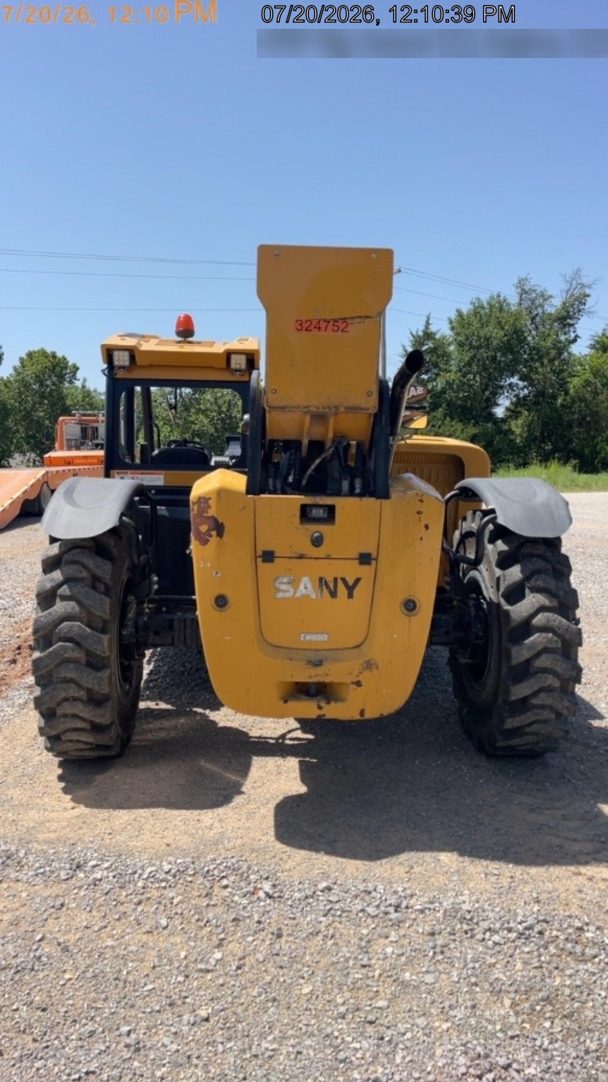 2023 SANY STH1056