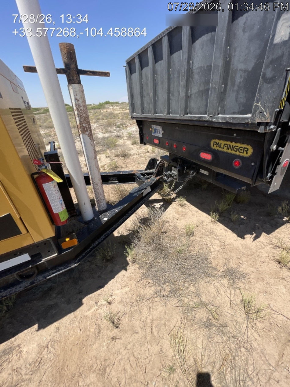 2021 VAC-TRON LP573XDT