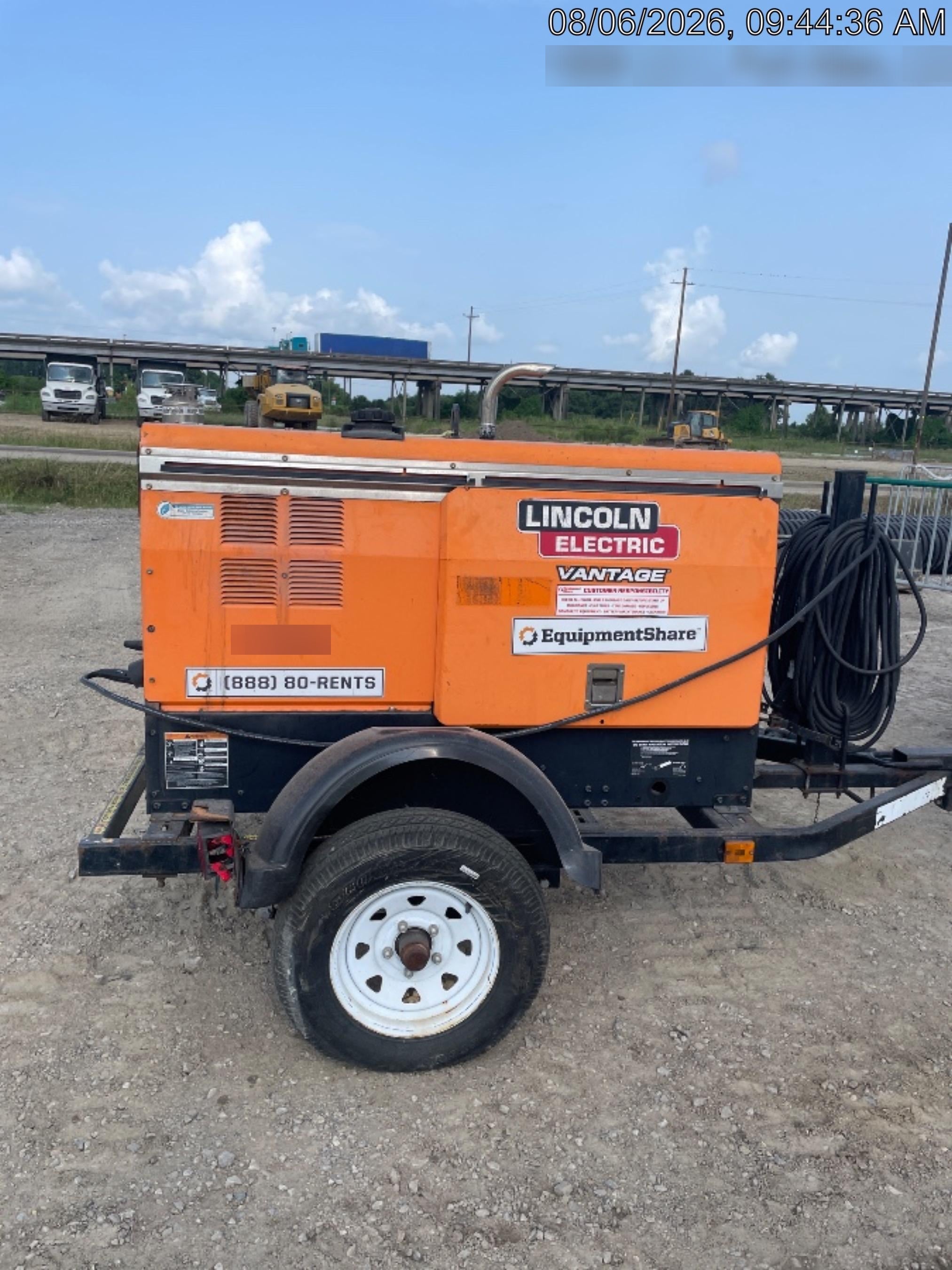 2021 Lincoln Electric Vantage 322 Vantage 322 Ready Pak 3 w/ Decals, ORANGE (includes trailer, cable rack, fender light kit) NO Telematics