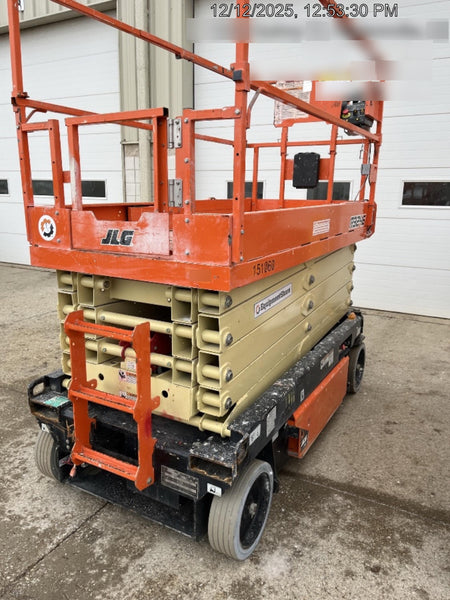 2021 JLG R3246