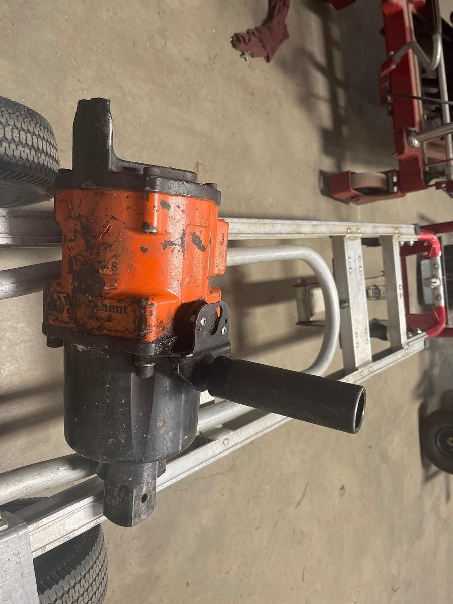 2023 MICHIGAN PNEUMATIC ES-4955B2-TRACKER