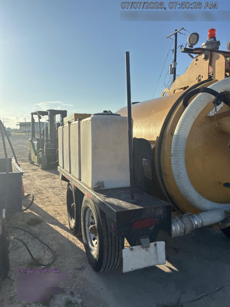 2023 Vac-Tron LP573XDT T4 Koehler Diesel Engine, 500 Gallon Debris Tank, x2 100 Gallon Water Tanks