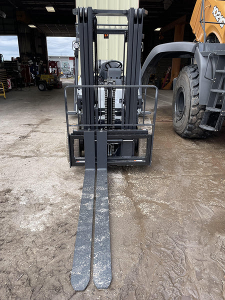 2022 UNICARRIER PF80N