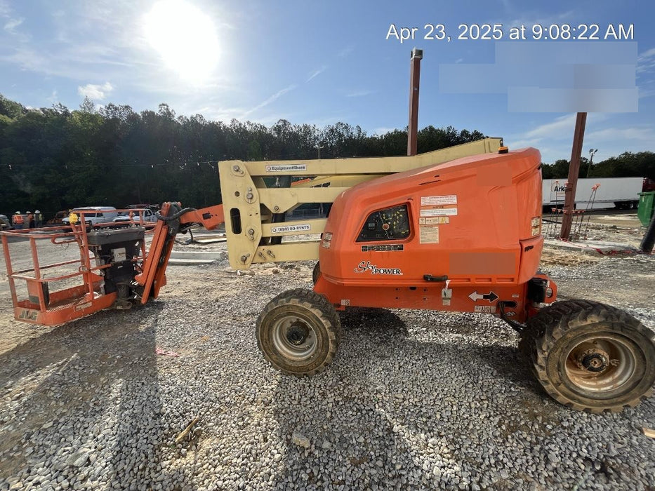2020 JLG 450AJ