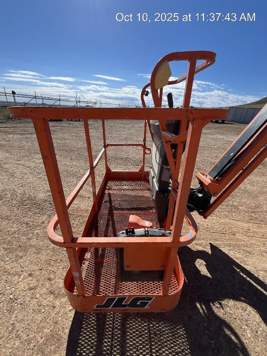 2019 JLG 450AJ