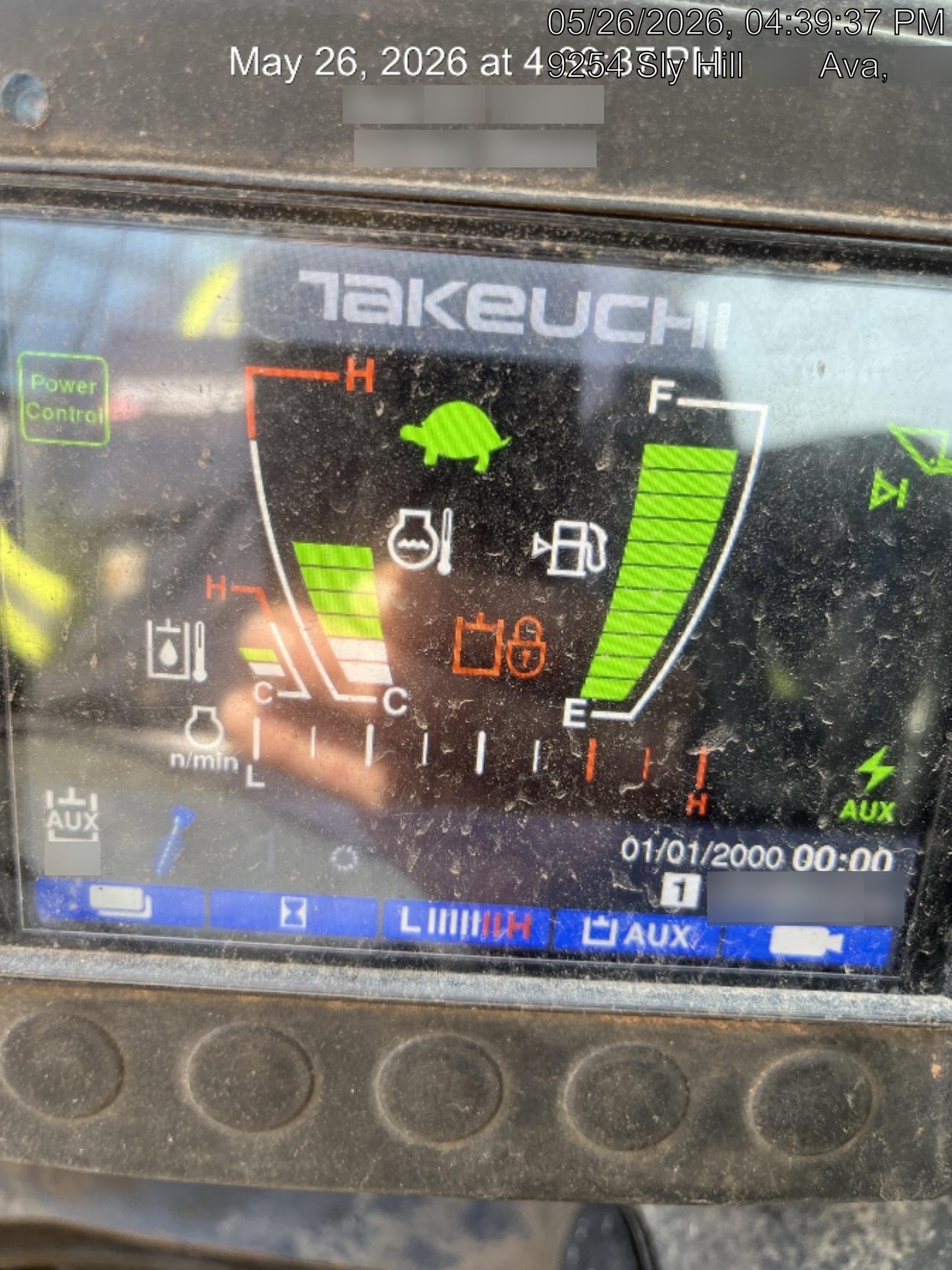 2022 TAKEUCHI TL10V2-CR