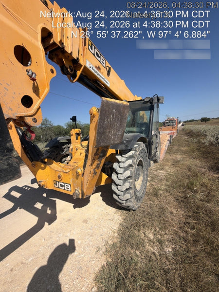 2019 JCB 512-56 74 HP w/CAB/HVAC, Beacon, Aux Hydraulics, Worklights, Solid Tires w/60" Carriage/Forks