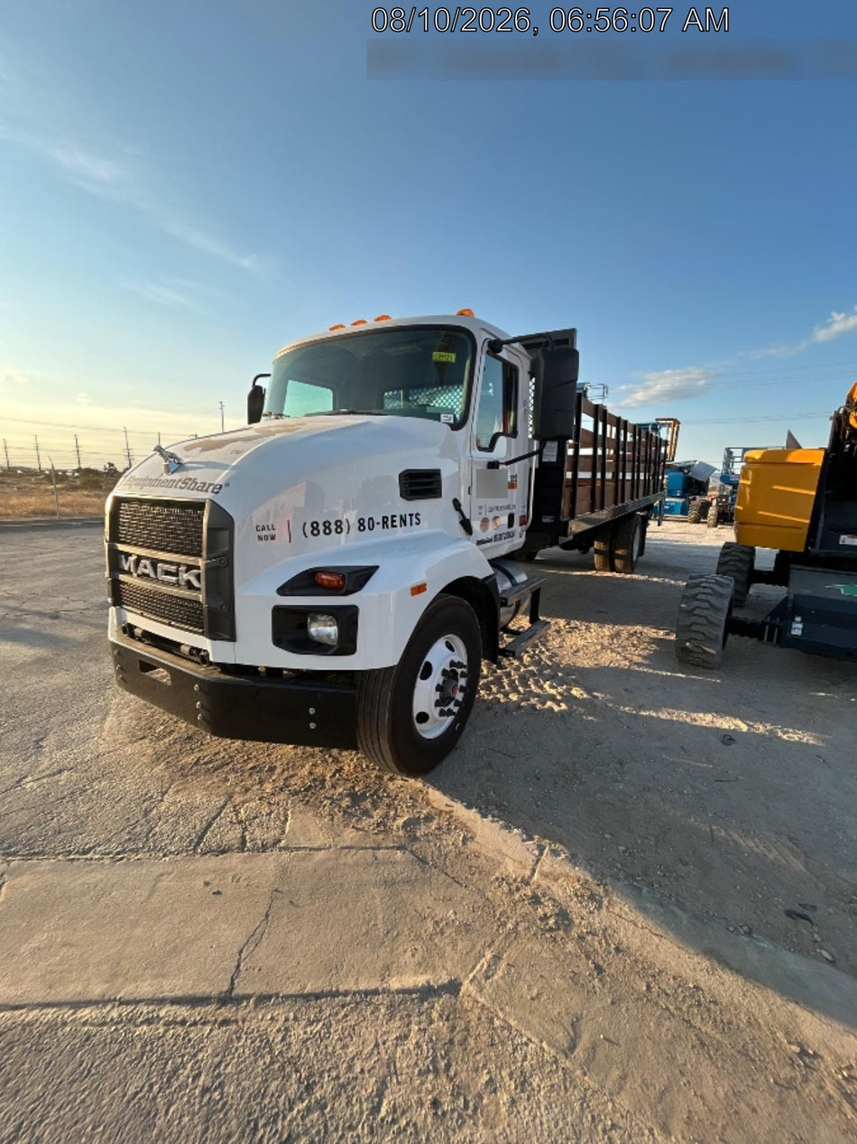2026 MACK MD742 - Stake Bed Liftgate Reg Cab Diesel