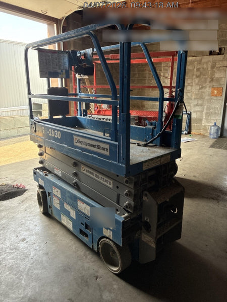 2019 Genie GS-1930 Fixed Rails with Chain Entry