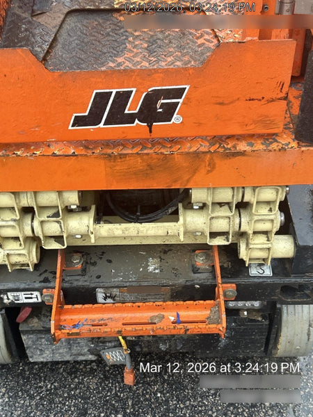 2022 JLG ES1330L