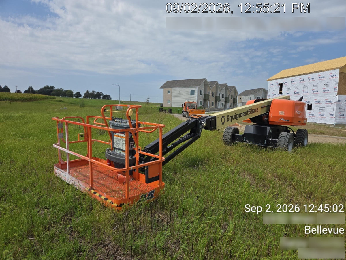 2023 JLG 660SJ