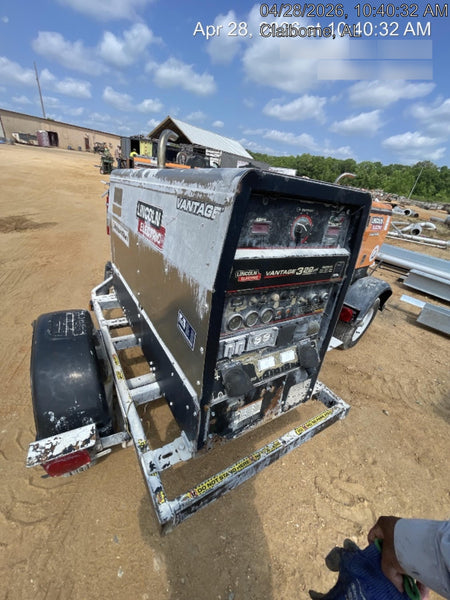 2019 Lincoln Electric Vantage 322 Welder Ready-Pak 3, Two wheel trailer, Fender and Light kit, Cable Rack
