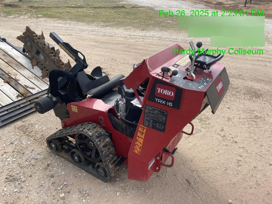 2022 TORO TRX-16