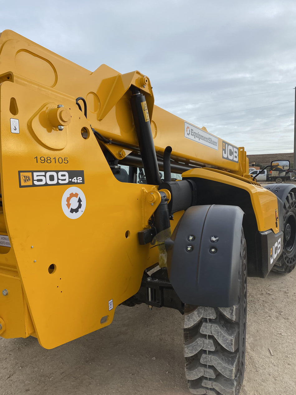2022 JCB 509-42