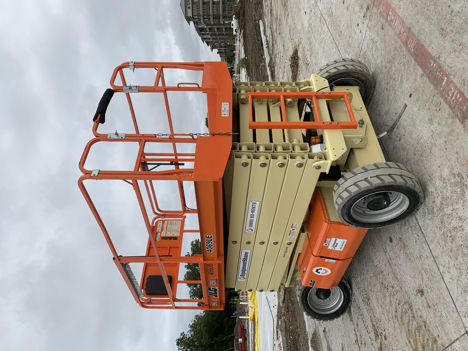 2019 JLG 4069LE